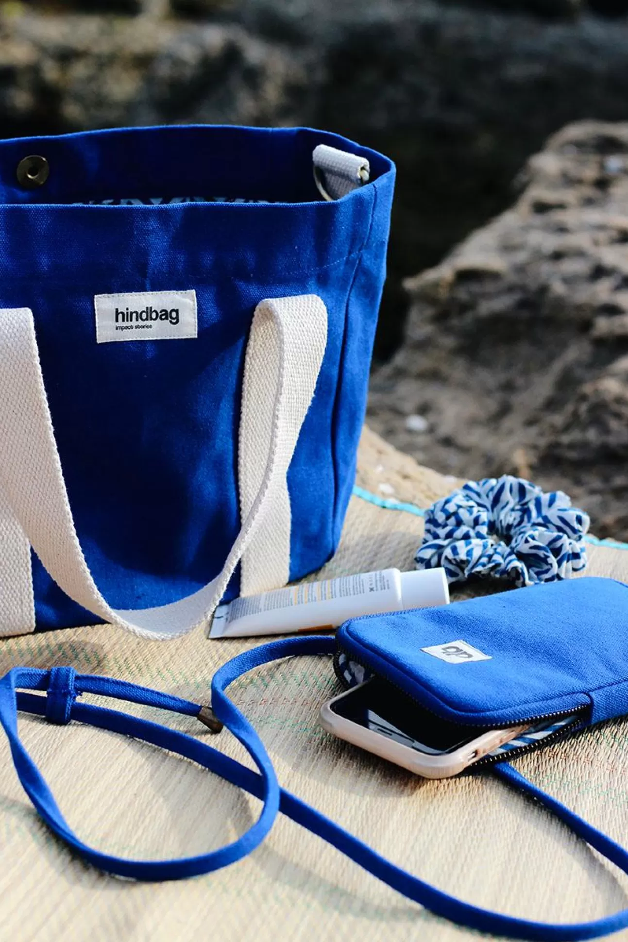 Hindbag Phone Sleeve>Bill Phone Pouch Electric Blue