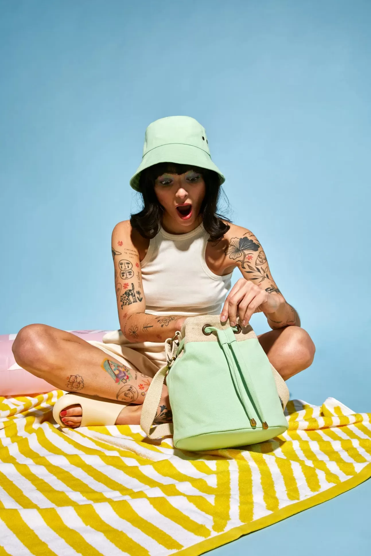 Hindbag Bob>Ice Mint Bucket Hat