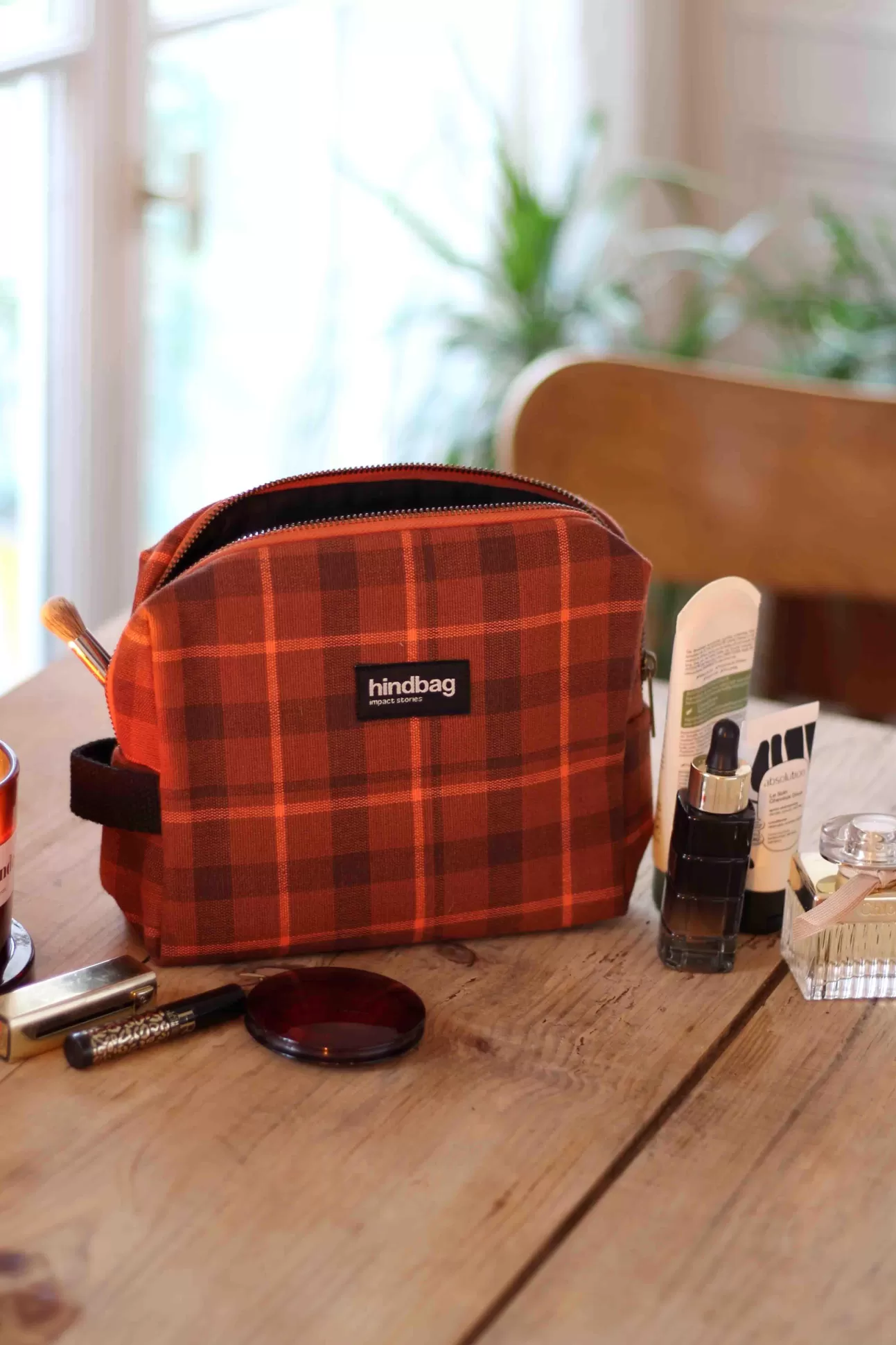 Hindbag Toiletry Bag>Leon Tartan Camel Toffee Toiletry Bag