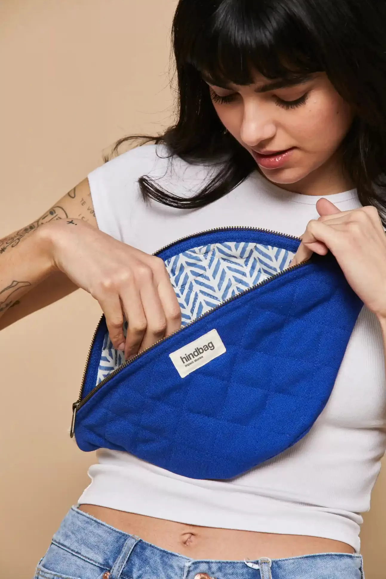 Hindbag Fanny Pack>Olivia Quilted Belt Bag Electric Blue