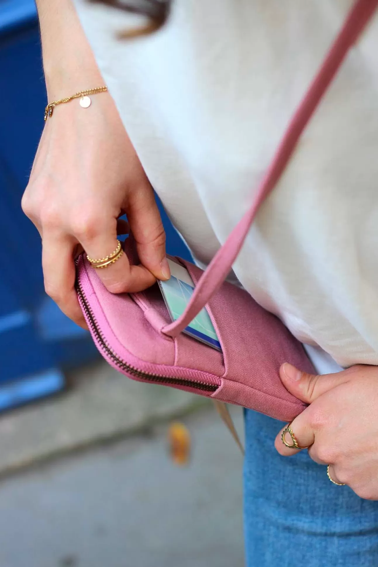 Hindbag Phone Sleeve>Phone Pouch Bill Blush